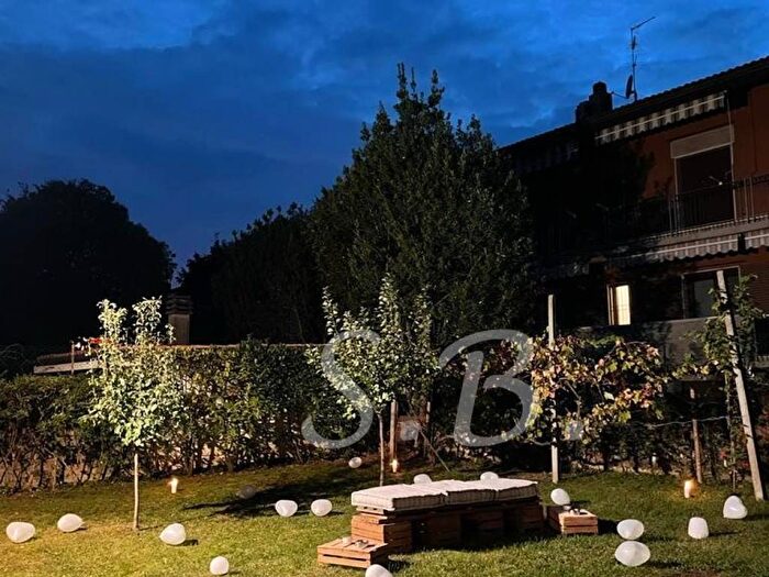 Casa con 6 locali in affitto in Belfiore, Mantova