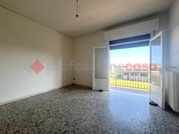 Appartamento quadrilocale in affitto in VIA UMBERTO I, Centro, Bovolone