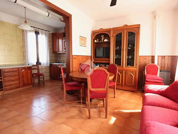 Casa quadrilocale in vendita in Via Comunale Postumia di Faè, Oderzo