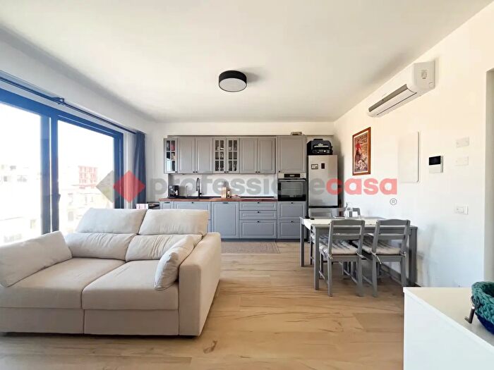 Appartamento bilocale in vendita in Via Generale Stefano Trimboli, Milazzo