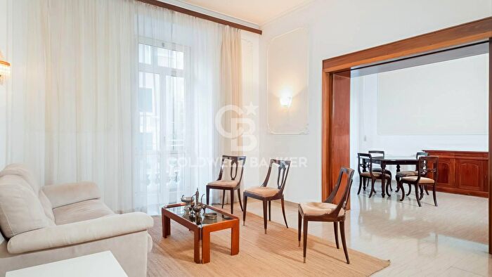 Appartamento quadrilocale in affitto in Via Agri, Roma