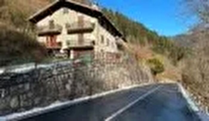 Appartamento trilocale in vendita in Colere