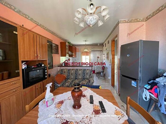 Casa quadrilocale in vendita in Via Grottoni, Gratteri