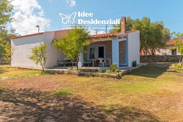 Casa trilocale in vendita in Capannacia, Palau