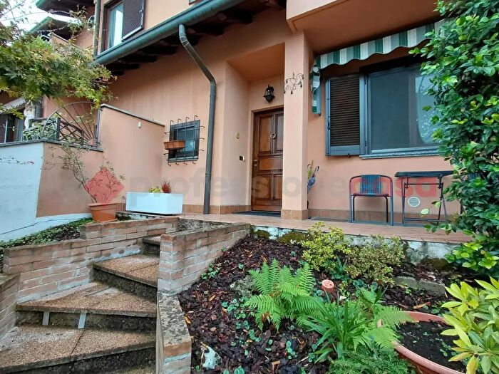 Casa quadrilocale in vendita in Via Campo Croce, Arconate