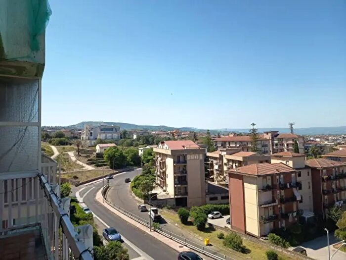 Appartamento quadrilocale in vendita in Via Aprile, Carlentini