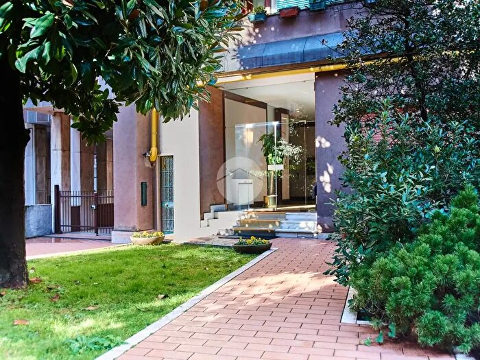 Appartamento bilocale in vendita in Piazza Simone Bolivar, Milano