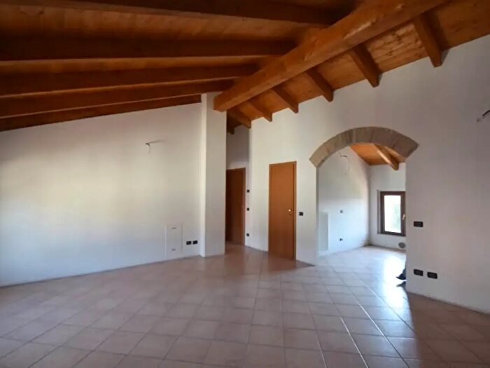 Appartamento trilocale in vendita in Cortemaggiore