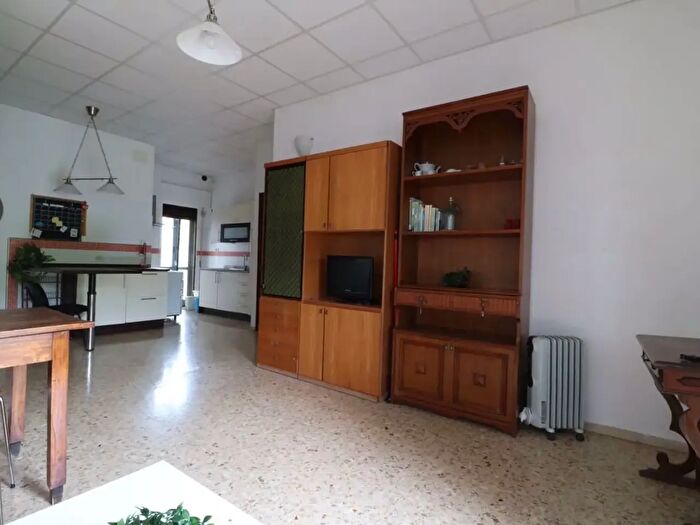 Appartamento quadrilocale in affitto in Via Celso Cittadini, Siena