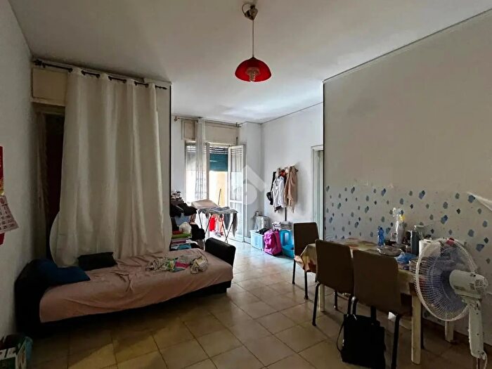 Appartamento trilocale in vendita in Via a Cristofoli, Verona