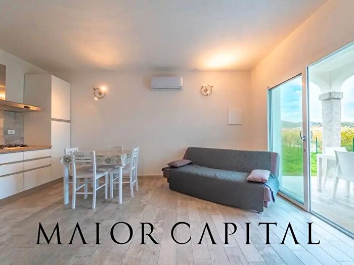 Appartamento trilocale in vendita in Siniscola