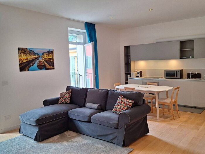 Appartamento trilocale in affitto in Via Errico Petrella, Buenos Aires, Milano