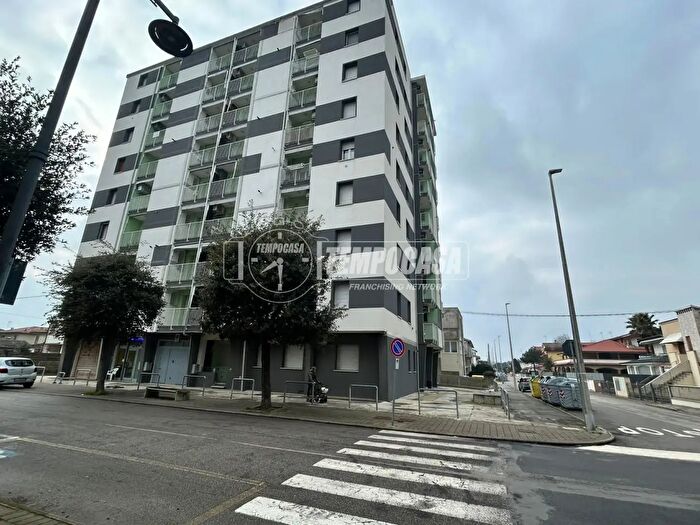 Appartamento bilocale in vendita in Via Calatafimi Porto Garibaldi, Comacchio