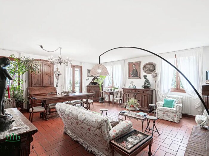 Casa quadrilocale in vendita in Pianoro