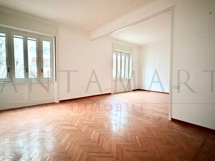 Appartamento quadrilocale in affitto in Amendola Buonarroti, Milano