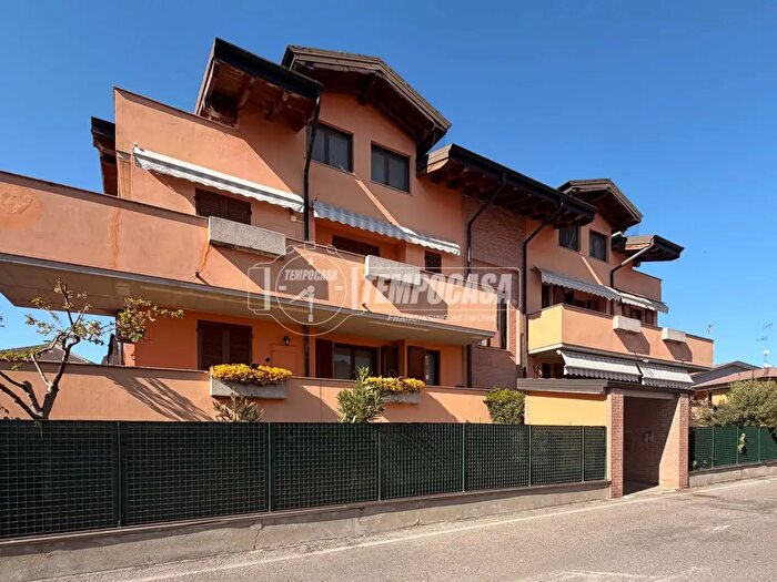 Appartamento trilocale in vendita in Via Cascina Olmo, Boffalora DAdda