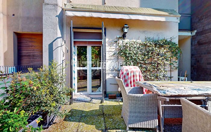 Case in Vendita e in Affitto - 3