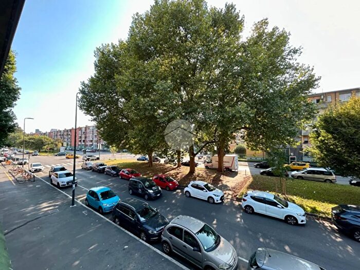 Appartamento bilocale in vendita in Via Angelo Inganni, Milano