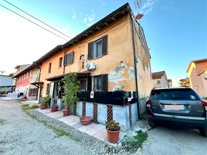 Casa trilocale in vendita in Via della Gera d'Adda, Lodi