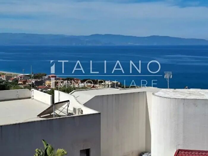 Casa con 6 locali in vendita in Via Manica, Milazzo