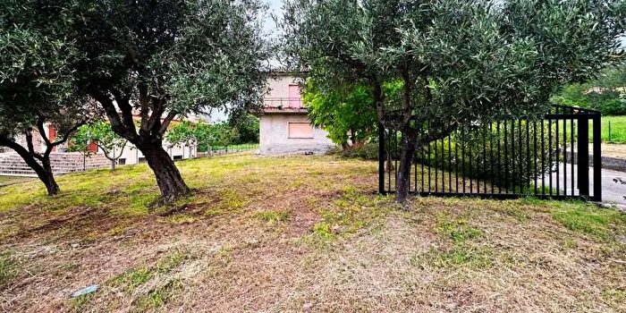 Appartamento con 5 locali in vendita in Via San Pietro, Bonifati