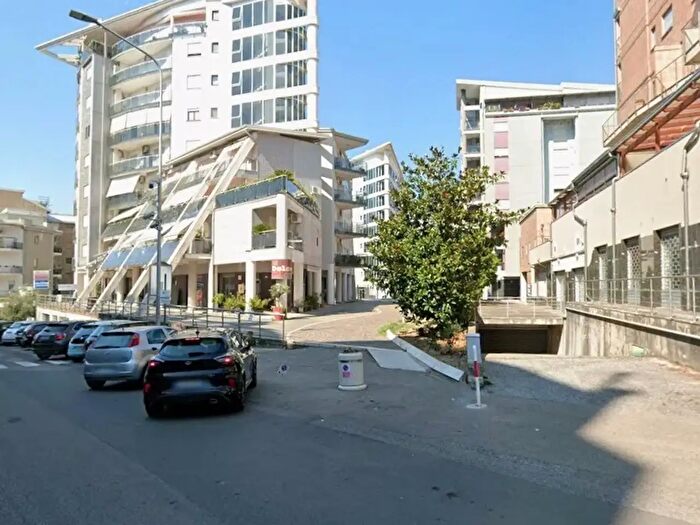Appartamento trilocale in vendita in Piazza Garibaldi Scavello, Cosenza