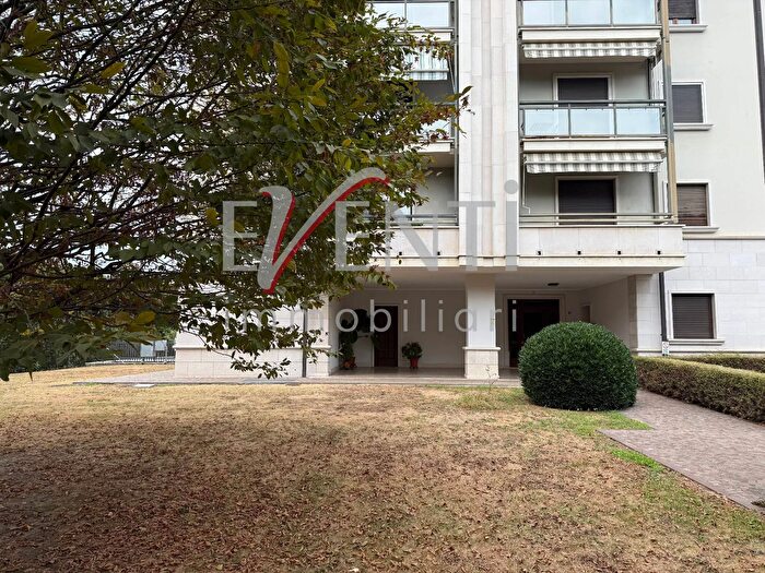 Appartamento trilocale in vendita in Corso Torino, Pinerolo