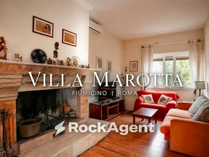 Casa con 5 locali in vendita in Via Marotta, Fiumicino
