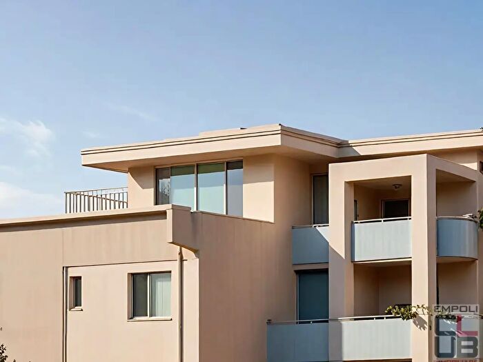 Appartamento con 5 locali in vendita in Raffaello Sanzio, Empoli