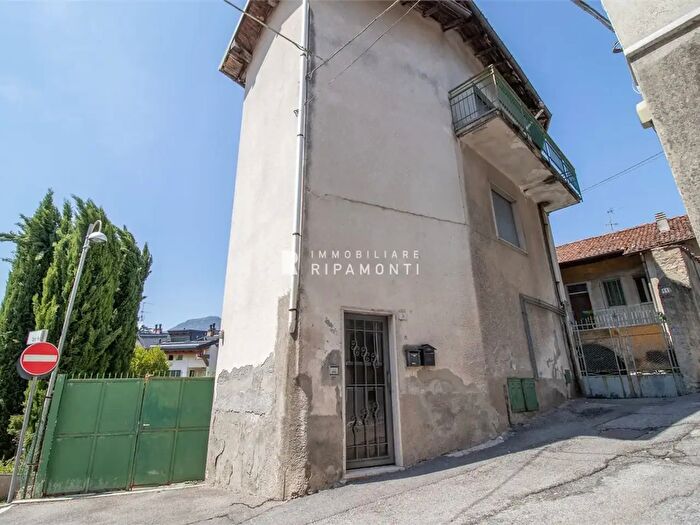 Case in Vendita e in Affitto - 2