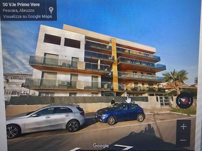 Appartamento trilocale in affitto in Viale Primo Vere, Pineta, Pescara