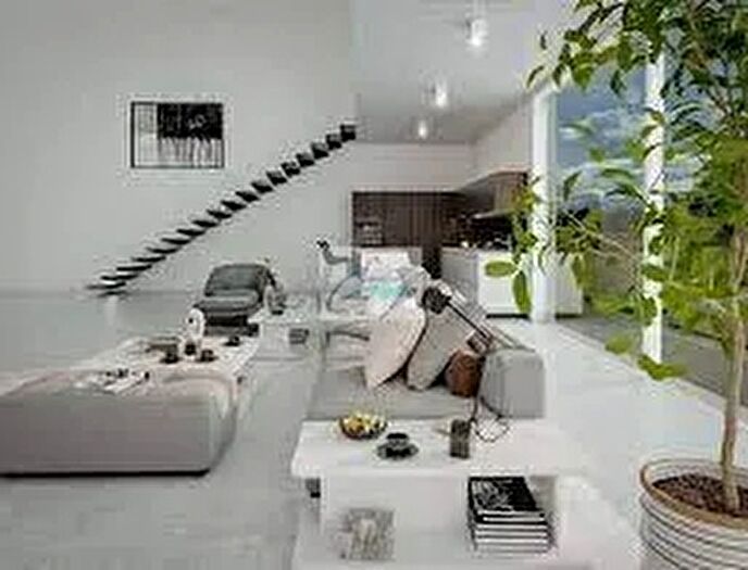 Casa con 6 locali in vendita in Via del Commissario, Padova