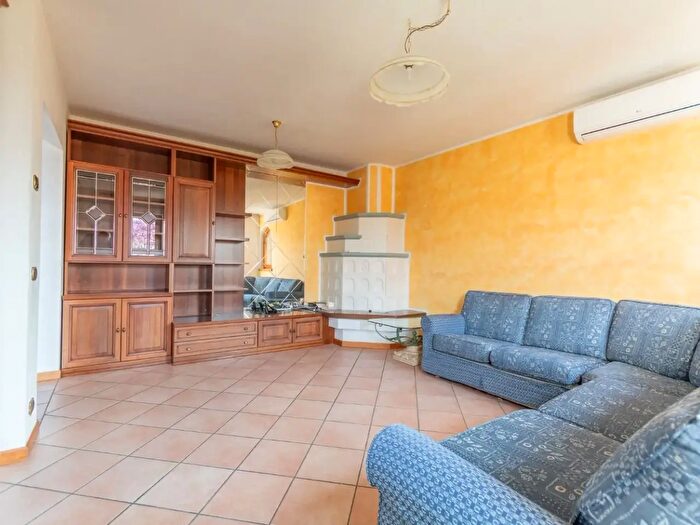 Casa con 11 locali in vendita in Via Anzaven, Cesiomaggiore