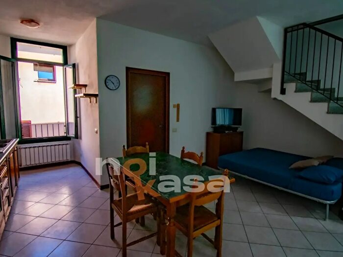Appartamento trilocale in vendita in Via Briante, Somma Lombardo