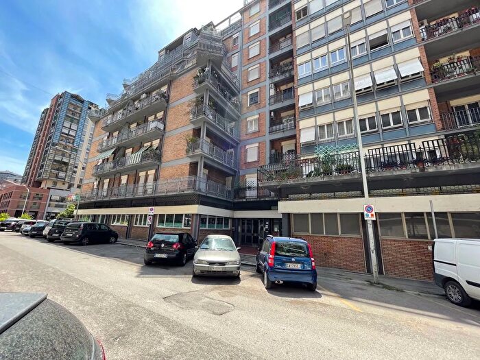 Appartamento trilocale in vendita in Via Medici, Terni