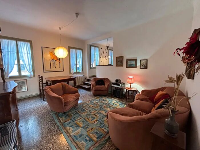 Appartamento quadrilocale in vendita in Calle De Mezzo Venez, Venezia