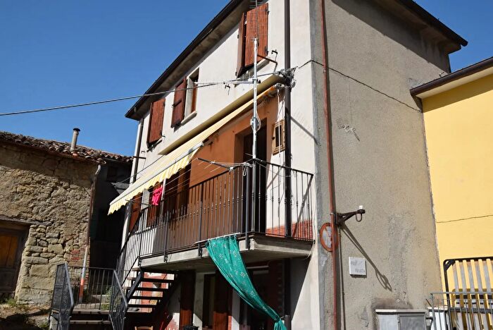 Casa bilocale in vendita in Perticara Novafeltria Rn, Novafeltria