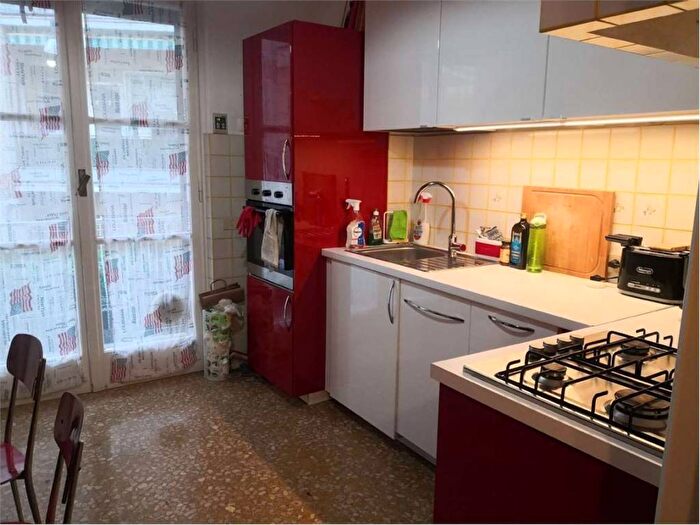 Appartamento trilocale in affitto in Viale Pio VII, Quarto, Genova