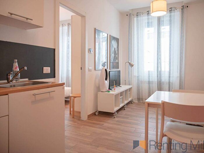 Appartamento bilocale in affitto in Viale Certosa, Certosa, Milano