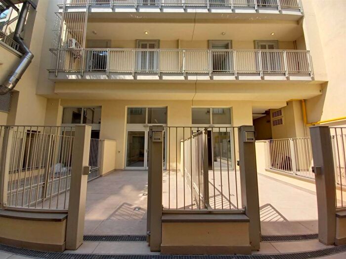 Appartamento bilocale in affitto in Via Solari, Solari, Milano
