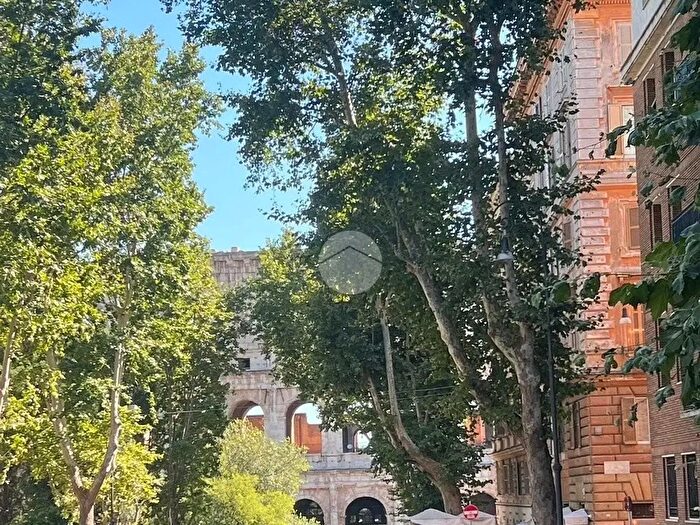 Appartamento bilocale in affitto in Via delle Terme di Tito, Roma