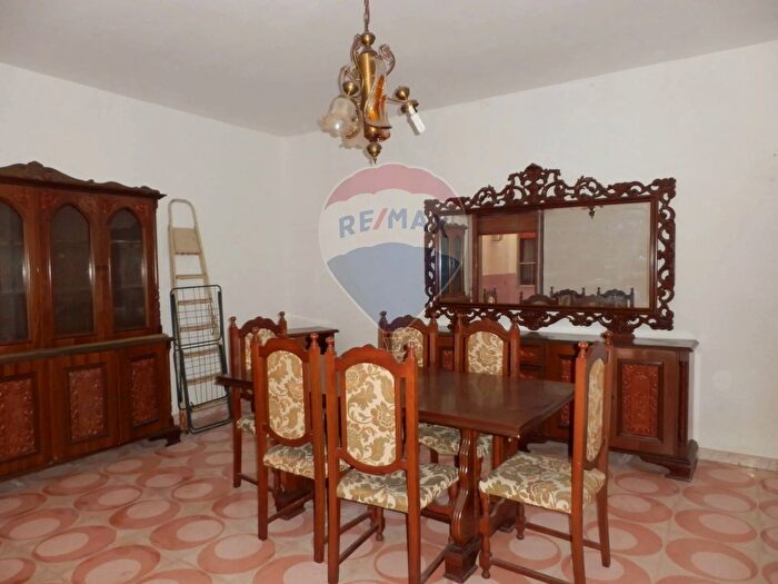 Casa con 6 locali in vendita in Via Ignazio Silone, Pozzallo