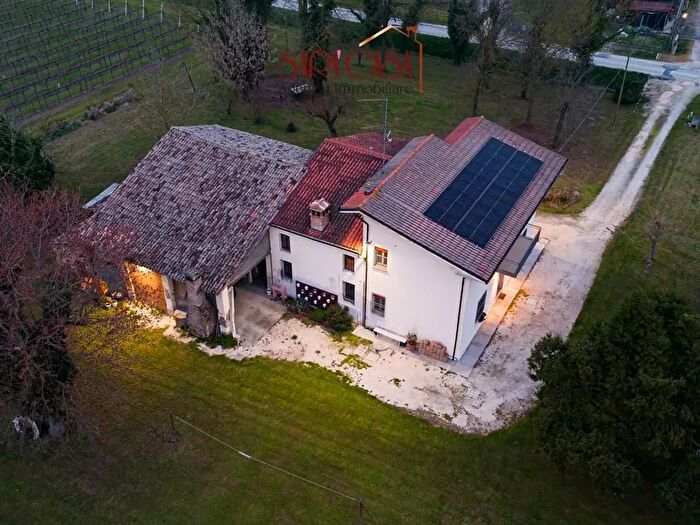 Casa con 5 locali in vendita in Alfonsine