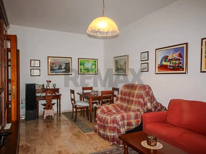 Appartamento con 5 locali in vendita in Piazza Don Primo Mazzolari, Viadana