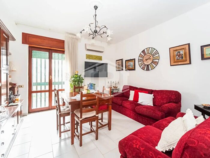 Appartamento quadrilocale in vendita in Corso Italia, Quarto