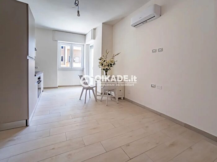 Appartamento trilocale in vendita in Via dei Falletti, Cagliari