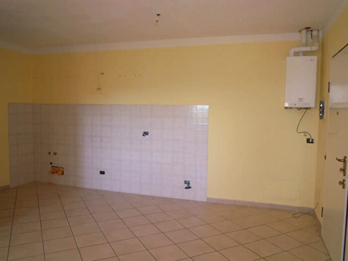 Appartamento trilocale in affitto in Licciana Nardi