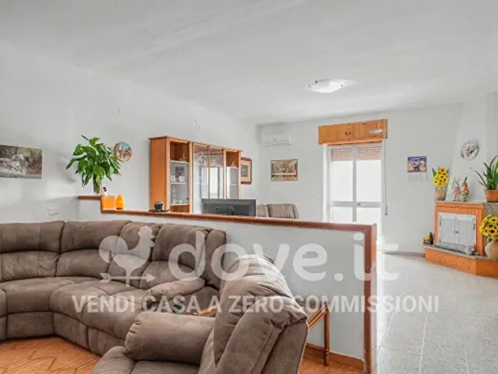 Appartamento quadrilocale in vendita in Via Giacomo Puccini, Statte
