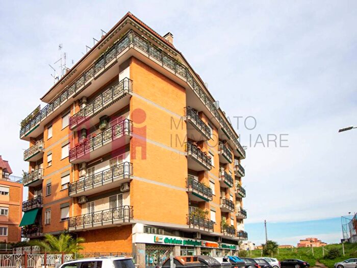 Appartamento quadrilocale in affitto in Via Emilio De Marchi, Talenti Monte Sacro, Roma