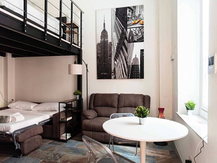 Appartamento in affitto in Via Antonio Tolomeo Trivulzio, Gambara, Milano